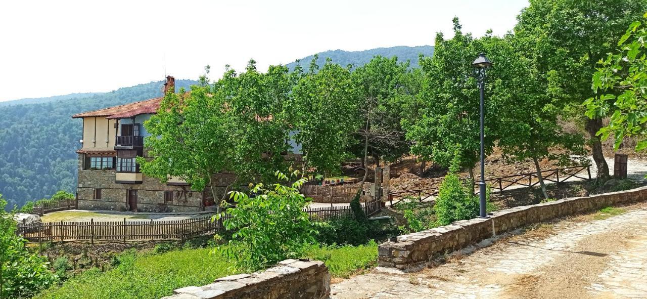 Sintrivanis Mountain Ano Skotina Luaran gambar