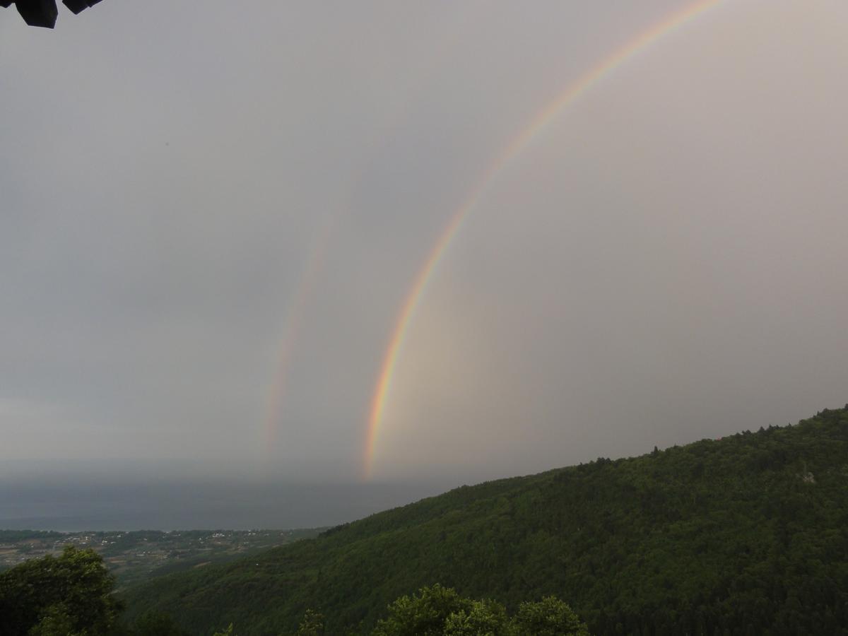 Sintrivanis Mountain Ano Skotina Luaran gambar